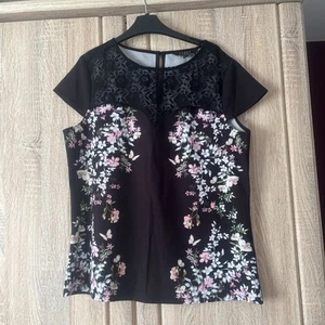 Lipsy Women's Top Size 16, Black Lace/Black Flower Details On Front, Beautiful - Picture 1 of 4