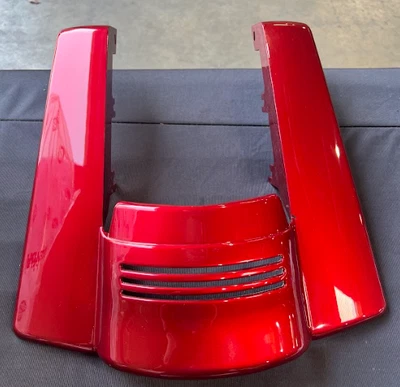 Extensión de guardabarros trasero estirada OS&D Advanblack Wicked Red sin recortes Foto 1 de 4