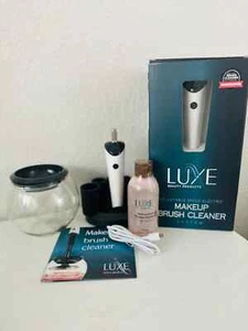 Luxe Spazzola Trucco Elettrica Pulitore con Soluzione Pulizia 5oz e Ricarica USB - Foto 1 di 6