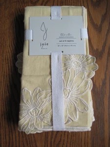 Set of 4 Joie Home Embroidered Flower Napkins 18x18 Yellow & White NEW - Picture 1 of 4