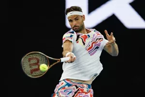 Top da tennis Nike Court uomo Dri-Fit Slam bianco DR6597-100 - Foto 1 di 13