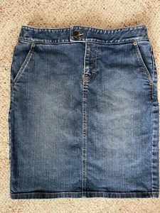 Ann Taylor Loft Skirt Women's Size 2 Whiskered Medium Wash Blue Denim Skirt - Picture 1 of 4