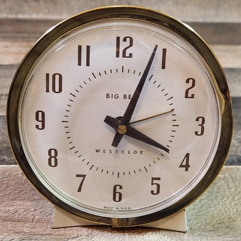 Westclox Big Ben Alarm Clock Gold w/ White Face & Back Base Works Cover
