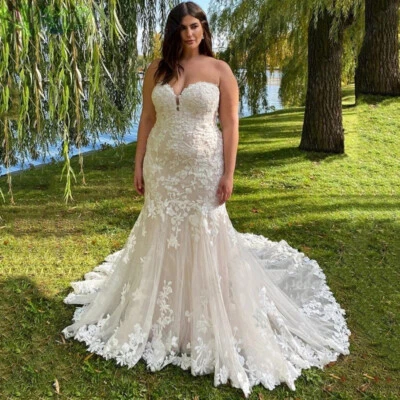 Vestidos de novia de sirena con hombros descubiertos apliques de encaje vestido de tren de corte talla personalizada Foto 1 de 4