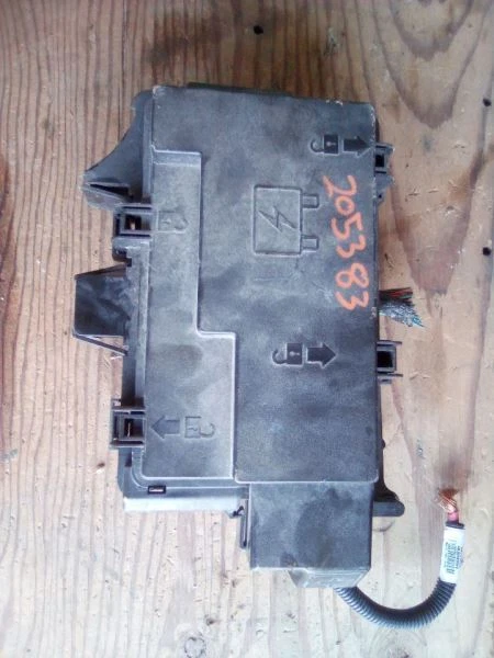 Fuse Box Engine ID 25906446 Fits 05-09 MONTANA 504756 - Image 1 of 1