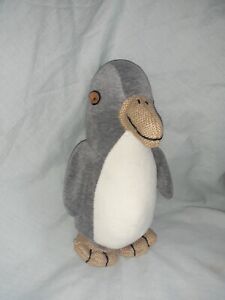 Royal Airforce Museum PERCY the parachuting penguin soft Toy Collectable Plush