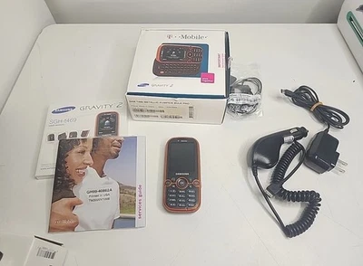 Samsung Galaxy 2 slider cell phone with QWERTY keyboard  - Image 1 of 4