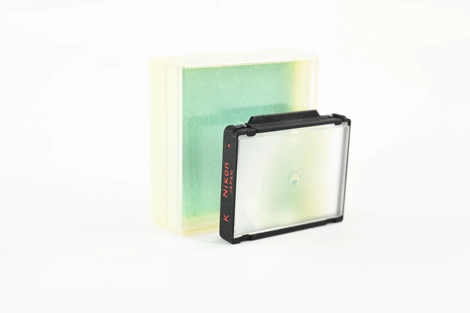 Tela de foco Nikon tipo K ponto vermelho para F3 HP T #G979 - Imagem 1 de 4