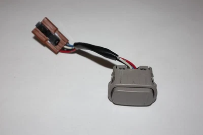 2012 NISSAN ROGUE - DRIVER FRONT SEAT LUMBAR SWITCH - Image 1 of 3