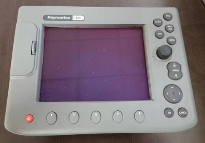 Raymarine C80 Chartplotter GPS Fishfinder Radar 8.4 LCD Display MFD - Image 1 of 4
