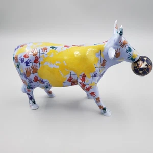 Cow Parade It's a Smooll World #7312 Westland Giftware Figure It's a Small World - Picture 1 of 7