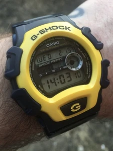 G-SHOCK DW-004X-9AT (1826) X-TREME SERIES QUARTZ DIGITAL DISPLAY WATCH - Picture 1 of 6