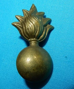 BRASS COLLAR BADGE O/R's - LANCASHIRE , ROYAL MUNSTER OR ROYAL WELCH FUSILIERS - Picture 1 of 2