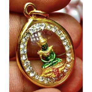 Pendentif diamant émeraude Phra Kaew amulette or thaïlandais Bouddha 24k saison culte