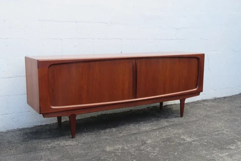 Bernhard Pedersen Danish Modern Teak Tambour Door Sideboard Credenza 3700 Cover