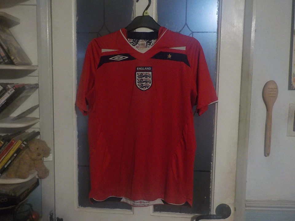 England red away football shirt, medium adult, 2008-10 - Image 1 of 1
