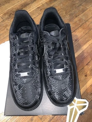 Nike Kobe Air Force 1 Low Foto 1 de 4