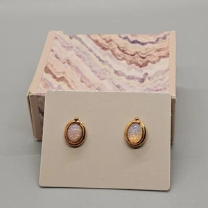 Radiant Opalesque Earrings - Vintage Avon 1989 - Picture 1 of 3