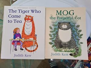 The Tiger Who Came to Tea, 40th Anniversary Edition Book & Mog Judith Kerr