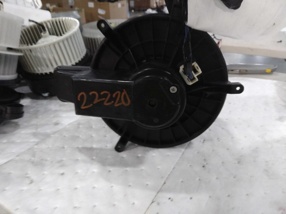 Motor soplador delantero HVAC usado se adapta a: Dodge Durango 2011 delantero grado A Foto 1 de 4