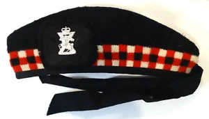 INSIGNIAS DE GORRA MILITAR BRITÁNICA, Highland Yeomanry Diced Glengarry e insignia, 1963 - Imagen 1 de 6