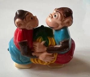 2 Monkeys Chimps w/ Bunch of Bananas Ramp Walker Marx 1960s Hard to Find - Picture 1 of 6