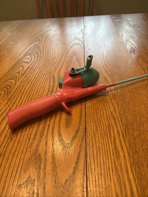 Vintage Shakespeare Barbie Girls Fishing Pole All In 1 Rod & Reel Pink Teal 30" - Image 1 of 4