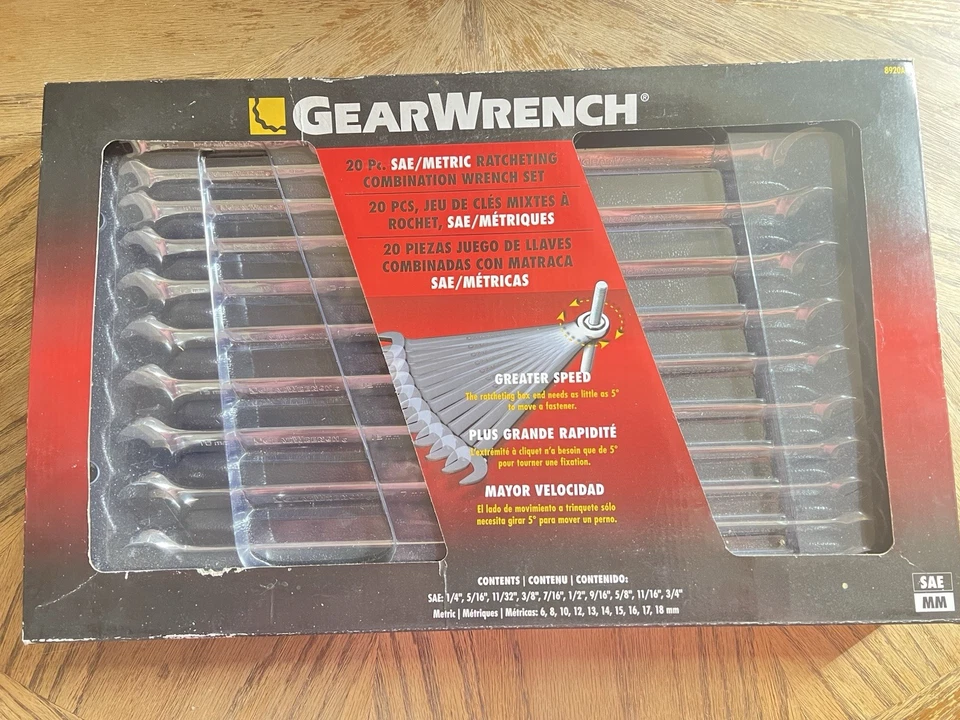 Llave de engranajes 20 piezas. Juego de llaves combinadas de trinquete 8920A Foto 1 de 4