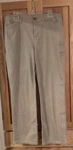Croft & Barrow Classic Fit Straight Leg Khaki Stretch Pants Size 14 - Picture 1 of 4