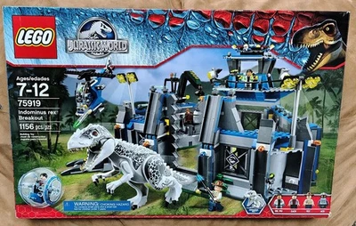 Lego 75919 Jurassic World Indominus Rex Breakout Set gebraucht vollständig - Bild 1 von 4