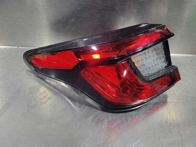 Tail Light Assembly SUBARU XV CROSSTREK Left 24 25 Foto 1 de 2