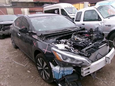 Used Deck Lid fits: 2019 Nissan Altima w/o spoiler rear view Grade A - Изображение 1 из 4