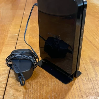 NETGEAR Cm500-1aznas 16x4 DOCSIS 3.0 Cable Modem Max Download Speeds of 686mbps - Image 1 of 4