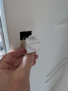AMERICAN FRIDGE FREEZER KENWOOD KSBSX17 FREEZER DOOR / LIGHT SWITCH - Picture 1 of 5