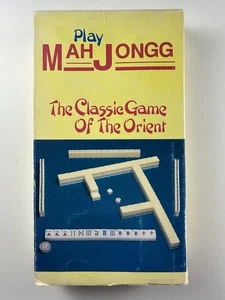 Play Mah Jongg - The Classic Game Of The Orient VHS Instructional RARE - Imagen 1 de 6