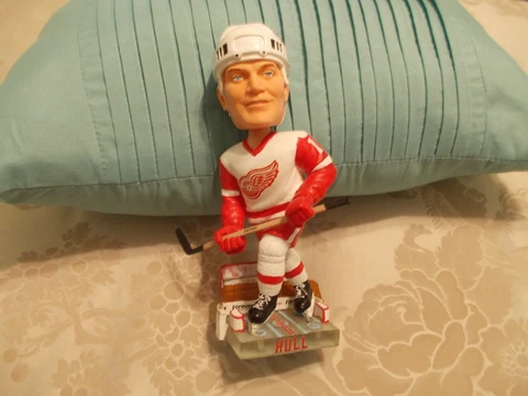 2002, BRETT HULL, NHL DETROIT REDWINGS LIMITED EDITION BOBBLEHEAD Cover