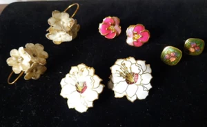 Lote De Colección De 4 Pares Esmalte Perforado Cloisonne Pendientes Flores MCM Clásico - Imagen 1 de 4