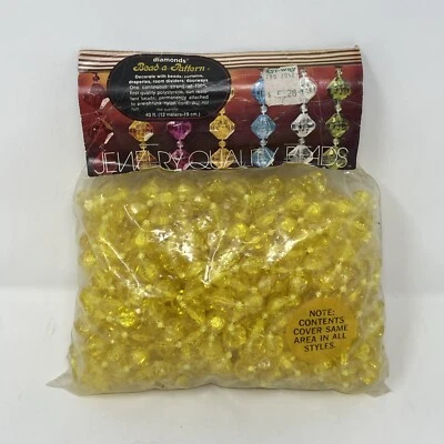 Puerta cortina con cuentas Bead-A-Pattern vintage 40 ft diamante #51 amarillo nuevo en stock años 70 Foto 1 de 4