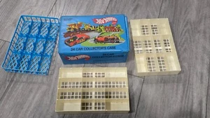 Vintage Hot Wheels 24 Auto Sammelkoffer mit 2 blauen & 1 weißen Tabletts #8227 - Bild 1 von 11