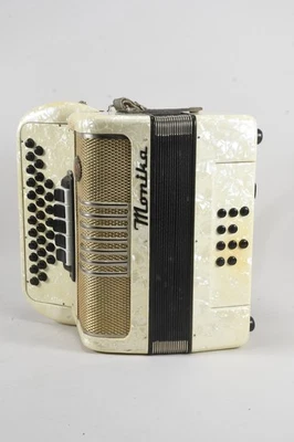 N97U03- Acordeón Armónica Mónica - Imagen 1 de 4