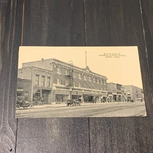 Old Postcard Willis Avenue Showing Pattee Hotel Perry Iowa - Picture 1 of 5