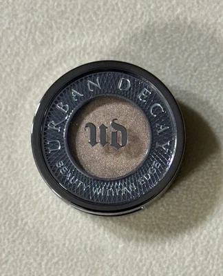 Urban Decay Eyeshadow Single Easy Baked - Image 1 of 3