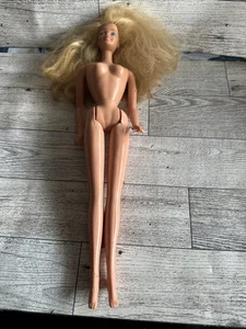 Mattel 1966 Twist & Turn bambola Barbie bionda capelli biondi gambe pieghevoli - Foto 1 di 10