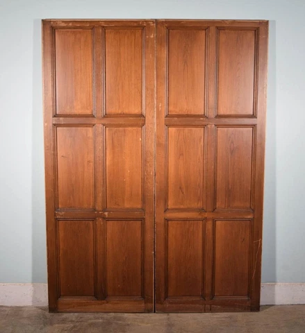*Pair of French Antique Gothic Church Doors/Panels Wainscoting in Solid Oak Wood Cover