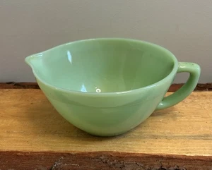 VTG,Jadeite,Fire King,Round Handled Batter Bowl w/Spout.GORGEOUS! - Picture 1 of 9
