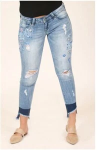 Grace in LA Jeans Women's Distressed Floral Embroidered Skinny Fit Stretch Jeans - Picture 1 of 35