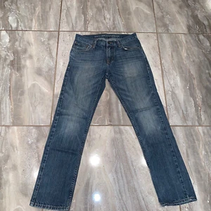 Jeans Old Navy PARA HOMBRES 29 X 30 JEANS desgastados ajustados - Imagen 1 de 2