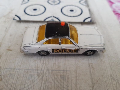 (KV) Corgi: Buick Regal weiss "Police" - Bild 1 von 4