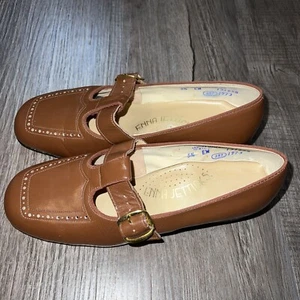 NIB ENNA JETTICKS RENA Brown Orthopedic Occupational Leather Heels Size 5.5 EW - Picture 1 of 5