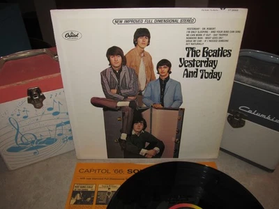 THE BEATLES - Yesterday and Today LP Capitol ST 2553 Stereo Press - Near-Mint! - Image 1 of 4